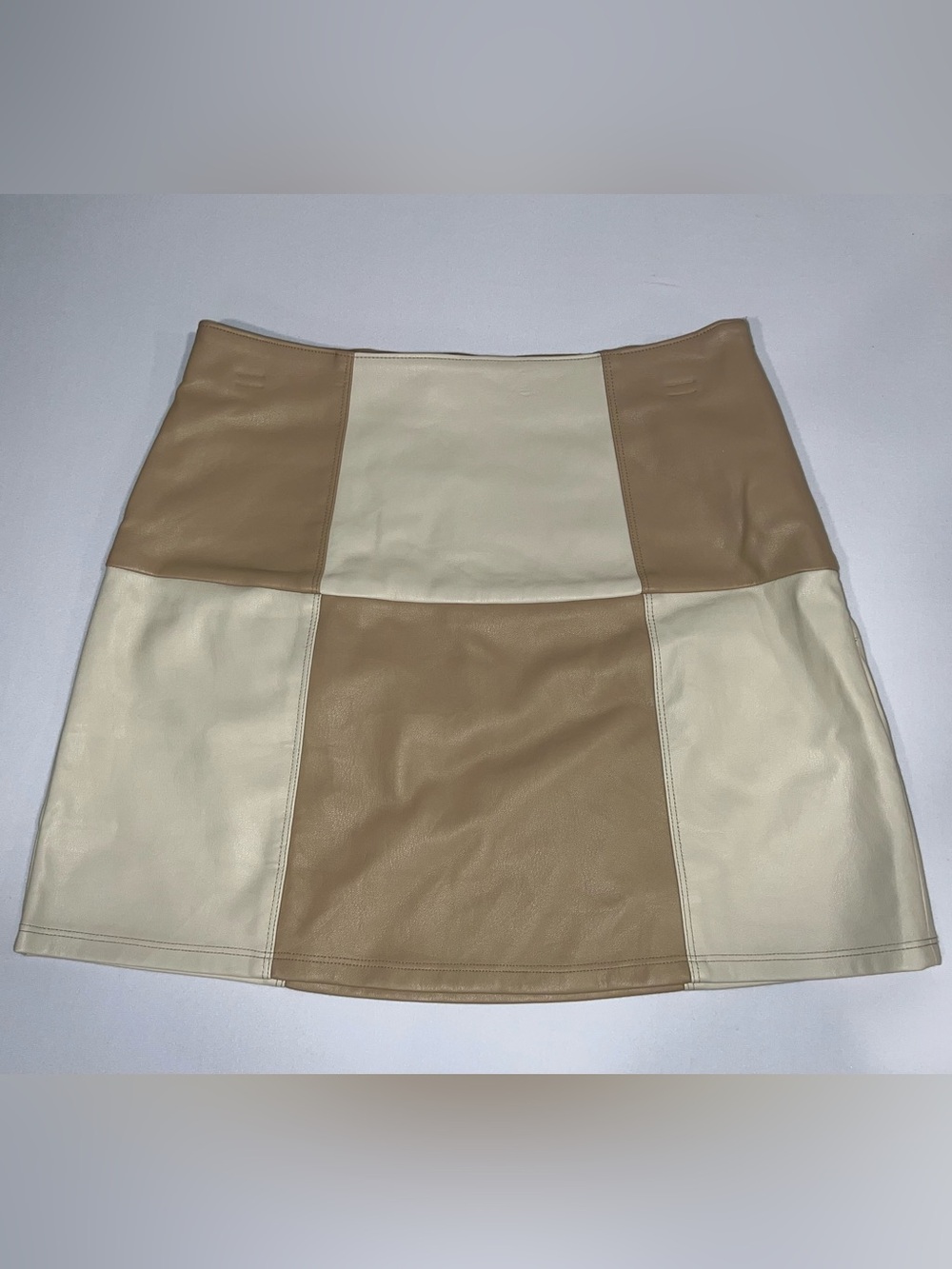 Hollister Vegan Faux Leather Colorblock A-Line Mini Skirt - Cream & Tan